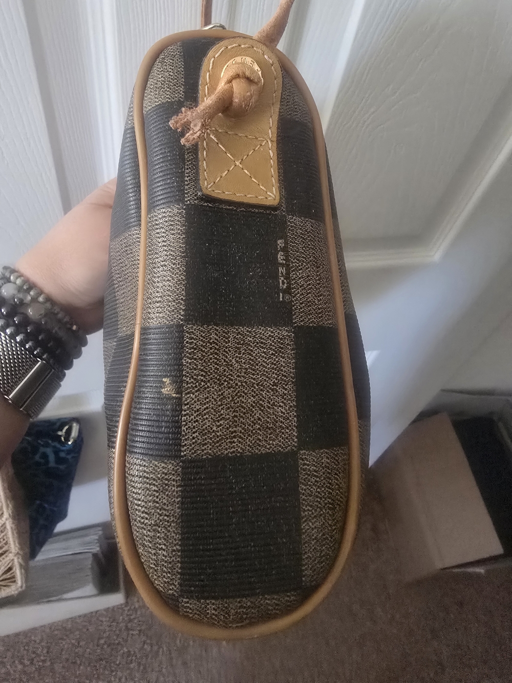 FENDI Vintage Checkered Crossbody Bag With Original Leather Strap - Picture 10 of 16